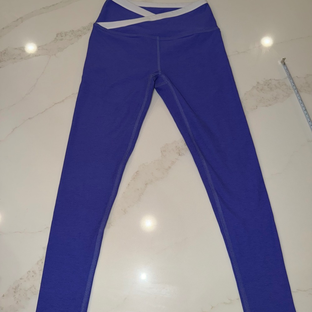 Beyond Yoga Spacedye Crossover V-Waist Leggings Purple White Small